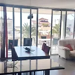 Spacious Apartment With Sea View In El Grau De Moncofa 108M²