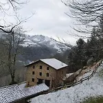 Gite De Charme Lodge En Pays Basque
