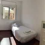 Apartamento con gran terraza cerca de la playa