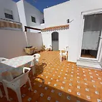 Casa Con Patio En El Centro De La Ciudad