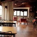 Hotel Laureana Marcos