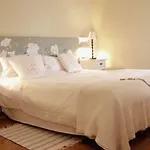 Hotel Laureana Marcos