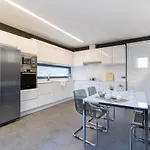 El Soto de Sojuela Luxury Chalet, Golf&Bosque