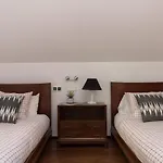 El Soto de Sojuela Luxury Chalet, Golf&Bosque