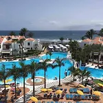 Panoramic Paradise at Parque Santiago III