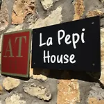 La Pepi House
