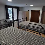 Albergue De Benabarre-Calumet