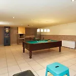 Villa Wine Experience Cambrils - Wine, Art & Games