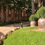 Lovely And Luxury Apartament In Front Of The Beach