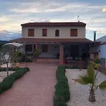 Chalet Embalse Bermejales