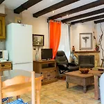 Casa Rural Les Cabañes