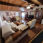 Casa de madera luz de Carlota