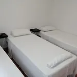 Hostal Velarde Madrid