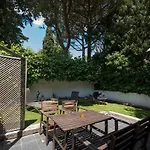 Apartamento con jardincito en el centro de CADAQUÉS
