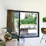Apartamento con jardincito en el centro de CADAQUÉS