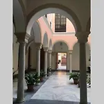 Palacio Caballeros. Parking/Wifi