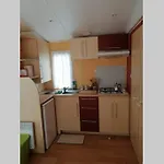 Coqueta casita con jardin desde 5 noches