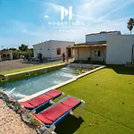 Casa OASIS 17 PAX POOL JACUZZI BBQ