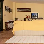 Casa Currovello. On The Coast Of The Vela Peninsula Of Morrazo. Pontevedra