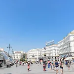 Charming Puerta del Sol III