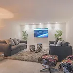 Villa Luna, exclusiva villa con vistas y acceso privado al mar en zona residencial