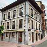 Hotel Piloñés
