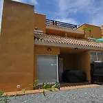 Los Rosales Home