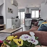 Casa las flores
