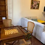 Apartamentos La Casa del Azafrán