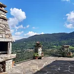 Apartamentos Farrai Llova