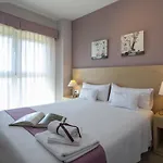 Apartamentos Turisticos Playa De Tapia