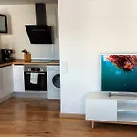 EL ALEMÁ I. Apartamento de diseño en Gandía.