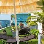 Apartamentos Turísticos La Boutique del Mar