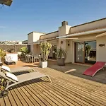Los Condes Penthouse By Hello Homes Sitges