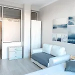 Los Boliches Apt - playa, restaurantes y comercios
