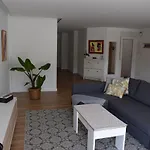 Nuevo apartamento céntrico junto al mar