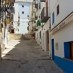 Casa Castell Alojamiento Turistico En El Casco Antiguo De Peñiscola