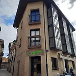 Hospedaje Biku