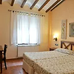 Hotel Rural La Moragona