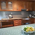 Apartamento 110 M² Con 3 Habitaciones, 2 Banos