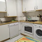 Apartamento Poniente céntrico con dos baños