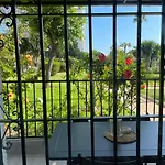 Apartamento con piscina a 500m de la playa en Benalmadena Costa