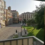 Hostal La Reina