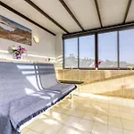 Smart Apartment Ocean View