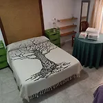 Apartamento Turistico Muralla De Caceres