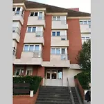 PISO ALGORTA+WIFI GRATIS+PARKING.Cerca de BILBAO.