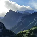 El Chalet de la Poza - Río, barbacoa, Wifi, zona de trabajo, vistas.