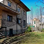 Casa Rural El Trepador Azul Futbolin Barbacoa 8 Personas