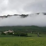Casa Sartzaleta-Navarra-Espana