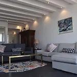 Casa Green